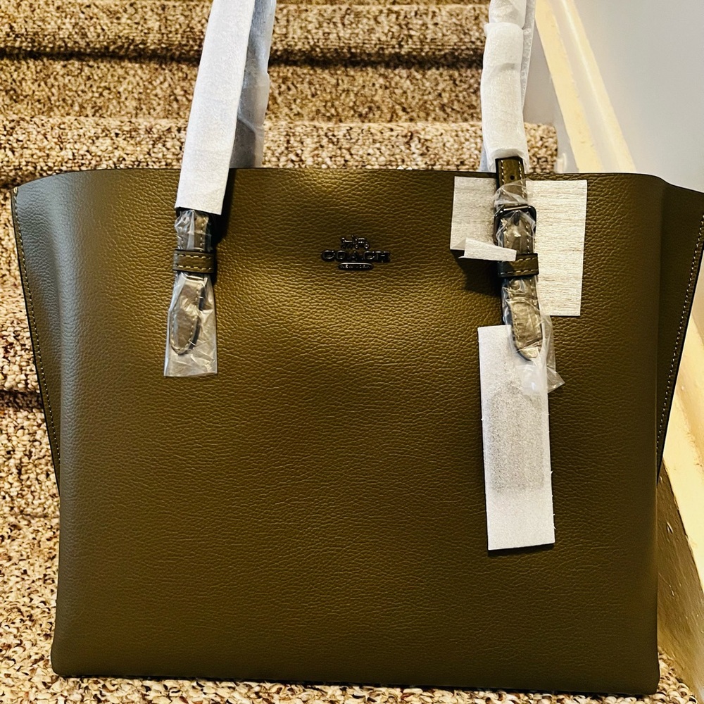 Coach Mollie tote